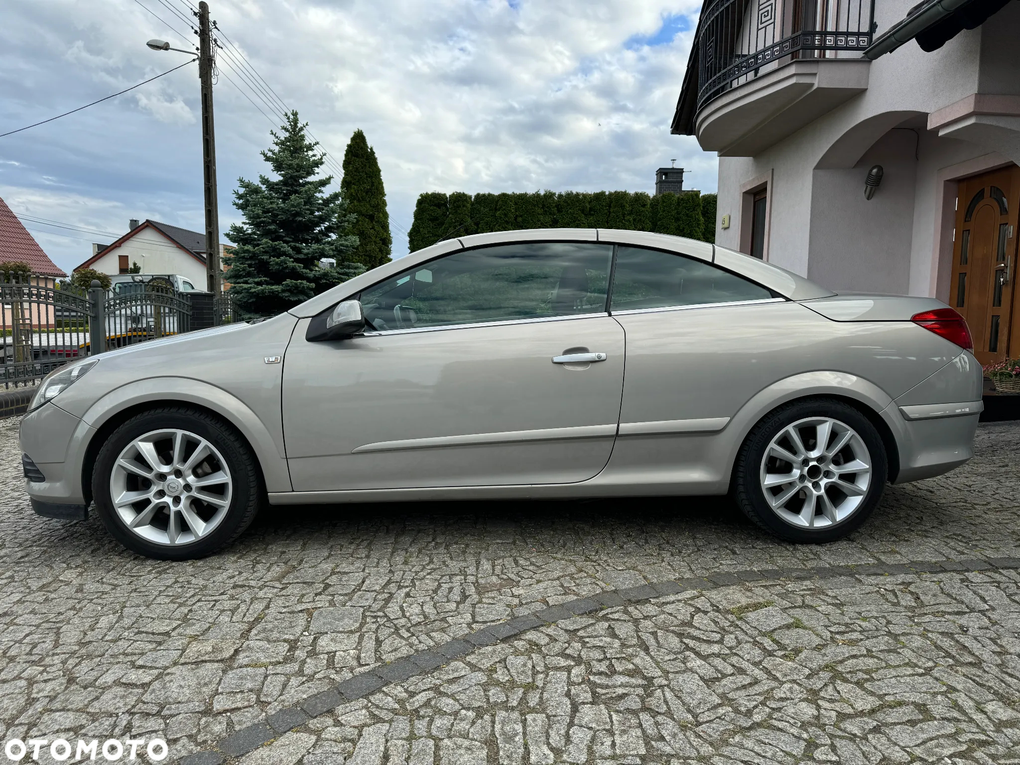 Opel Astra Twin Top 1.8 Automatik Cosmo - 13