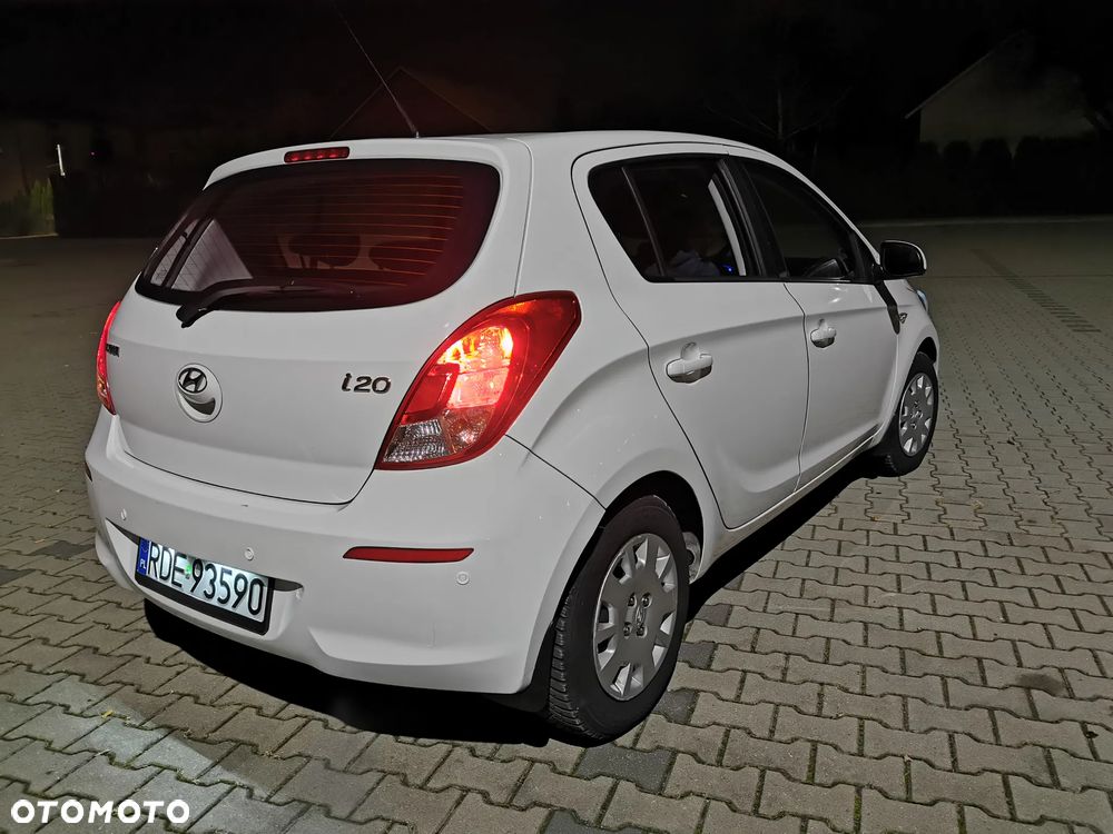 Hyundai i20 1.2 Trend - 10