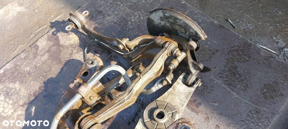 KOMPLETNE ZAWIESZENIE BELKA SANKI TYŁ OPEL INSIGNIA A KOMBI - 4