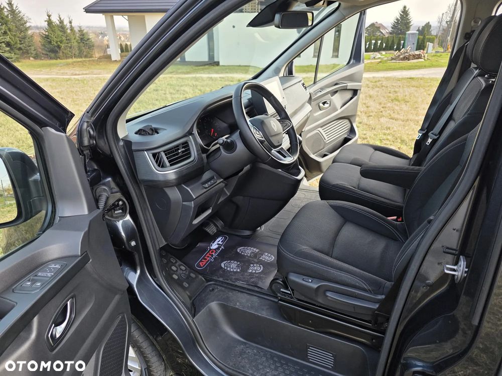 Renault Trafic Grand 2.0 dCi EDC - 13