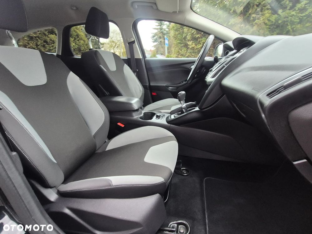 Ford Focus - 31