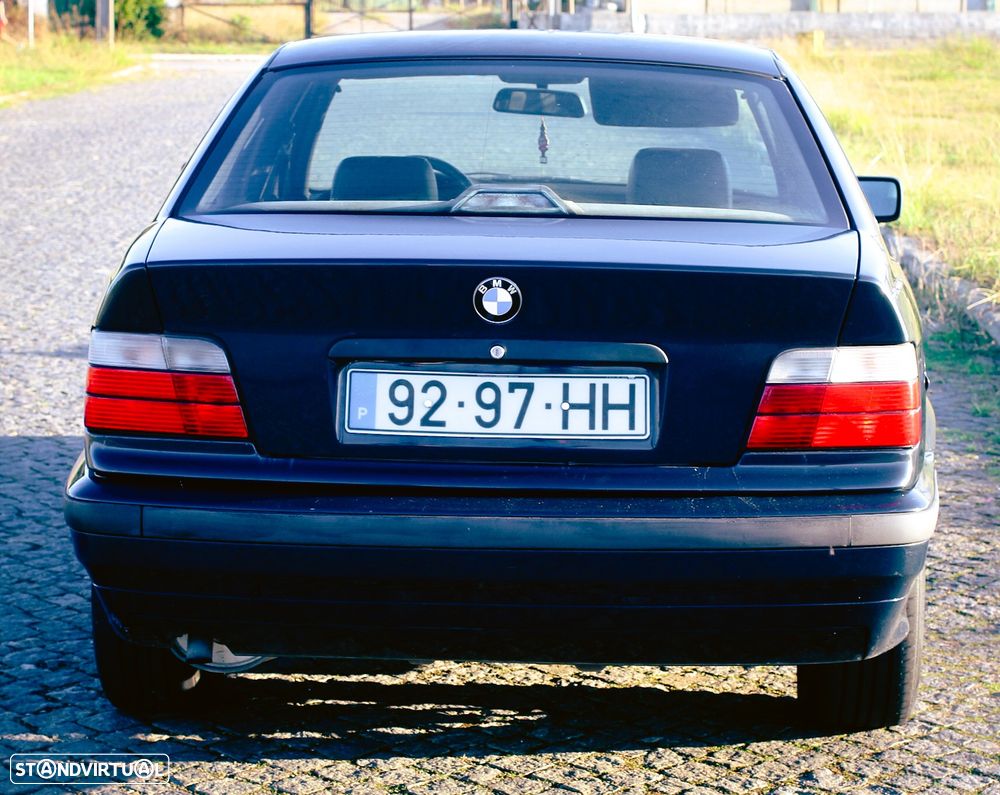 BMW 318 tds - 2