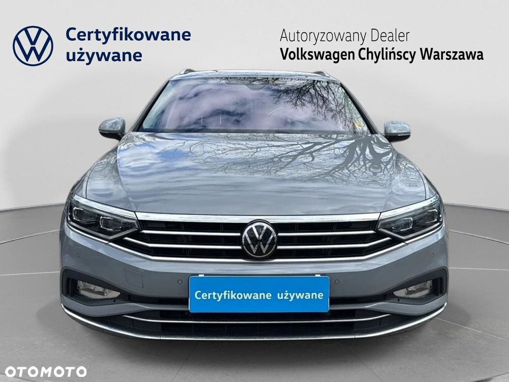 Volkswagen Passat - 2