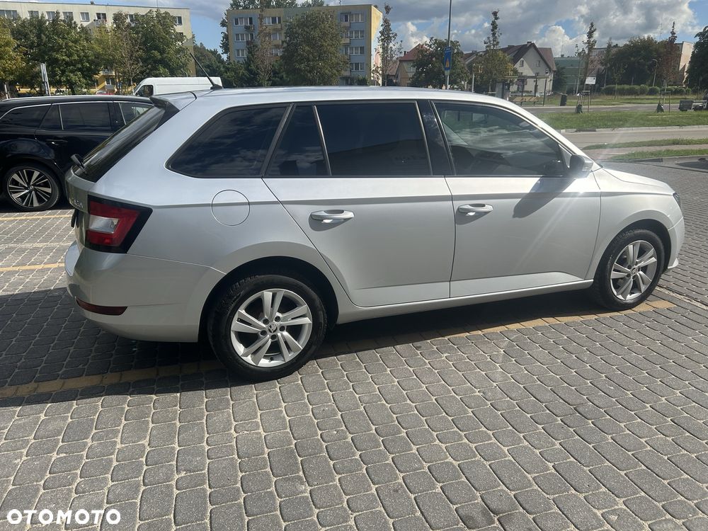 Skoda Fabia - 4