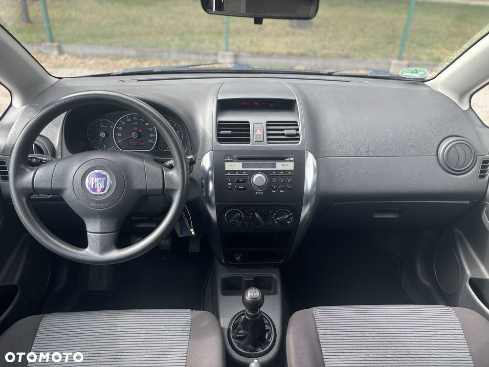 Fiat Sedici - 8