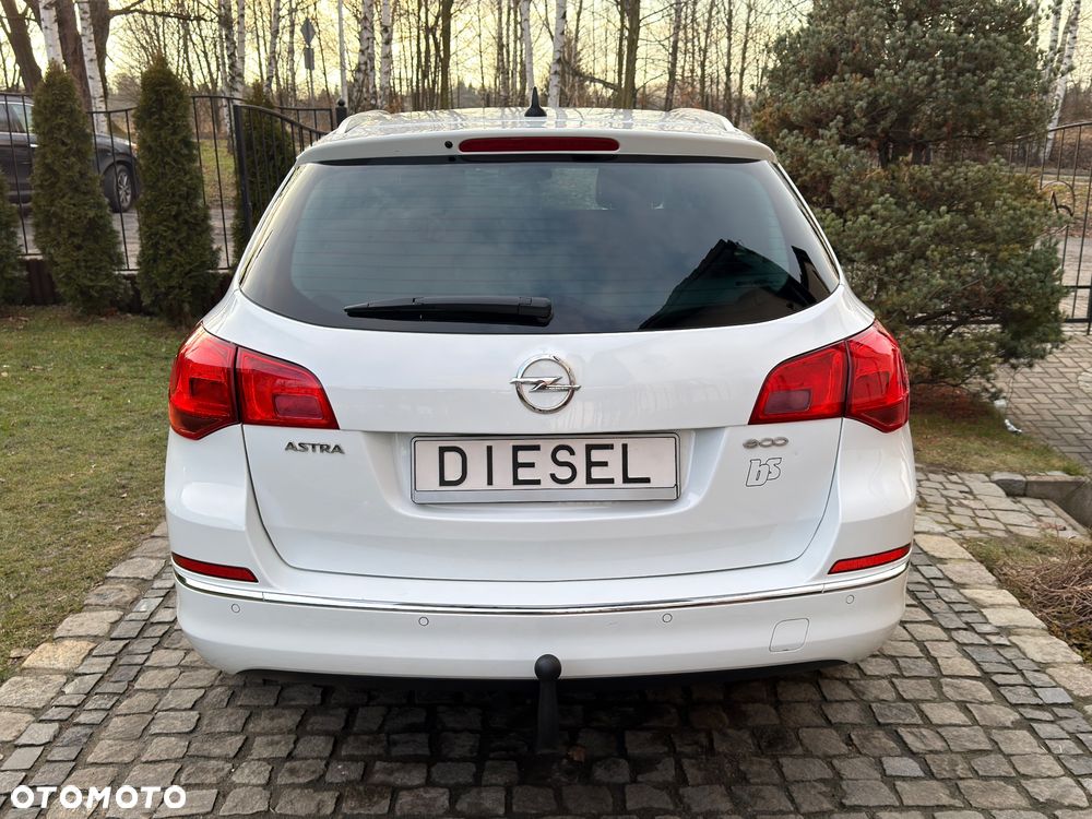 Opel Astra - 16