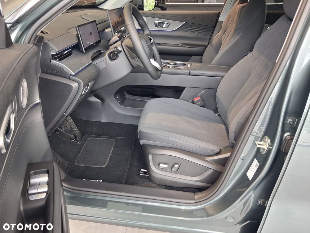 Chery Tiggo 8 1.5 T-GDI Super Hybrid Comfort DCT - 6