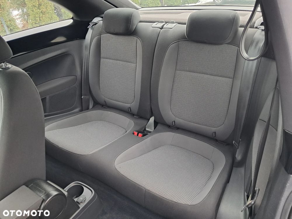 Volkswagen Beetle 1.6 TDI DPF Blue Motion Technologie Design - 5