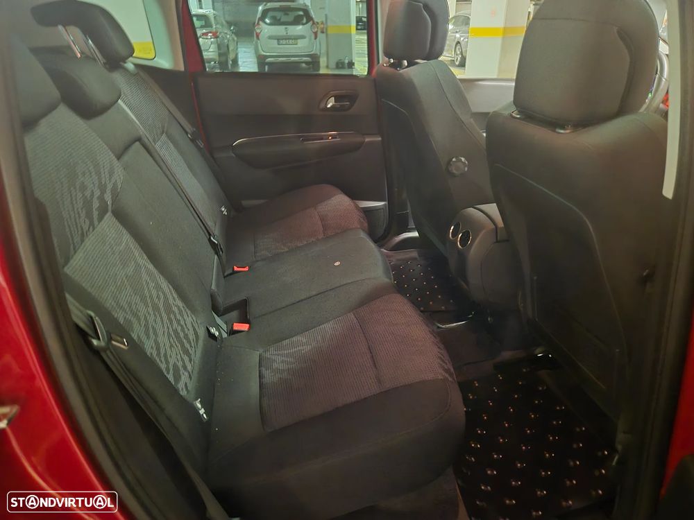 Peugeot 3008 HDi 150 Allure - 33