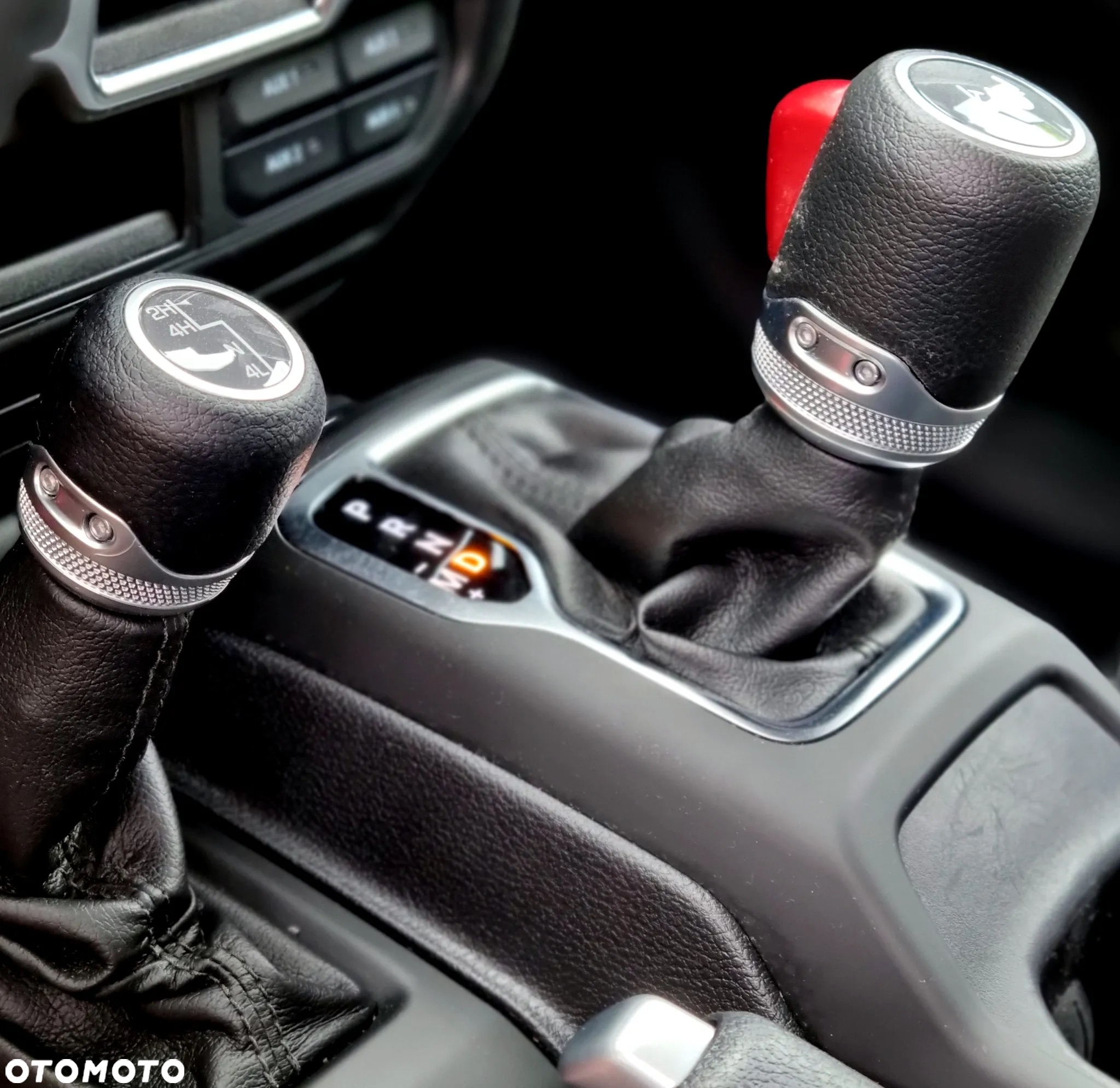 Jeep Wrangler - 28