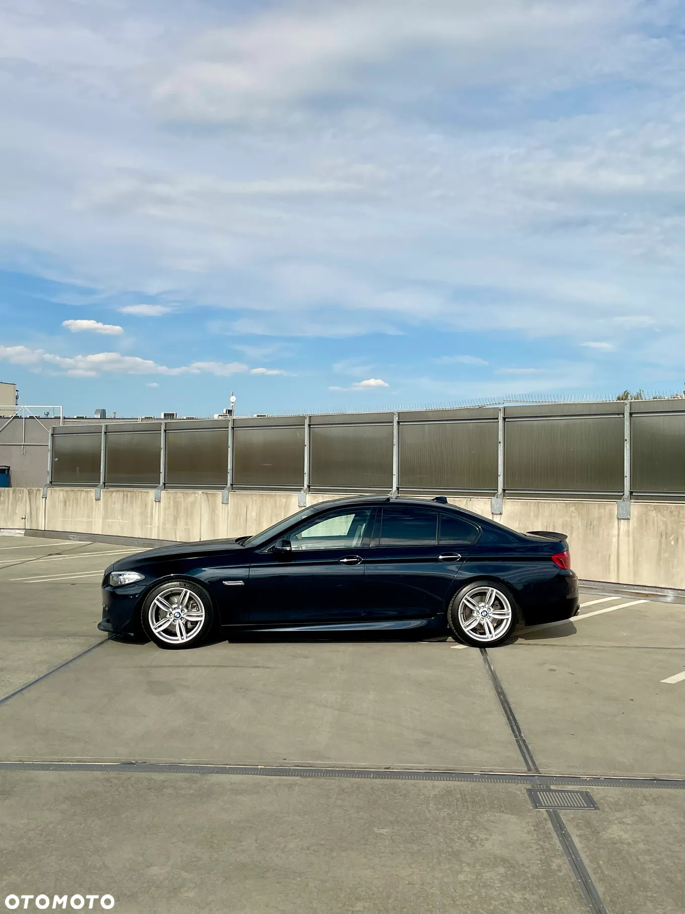 BMW Seria 5 535i - 7