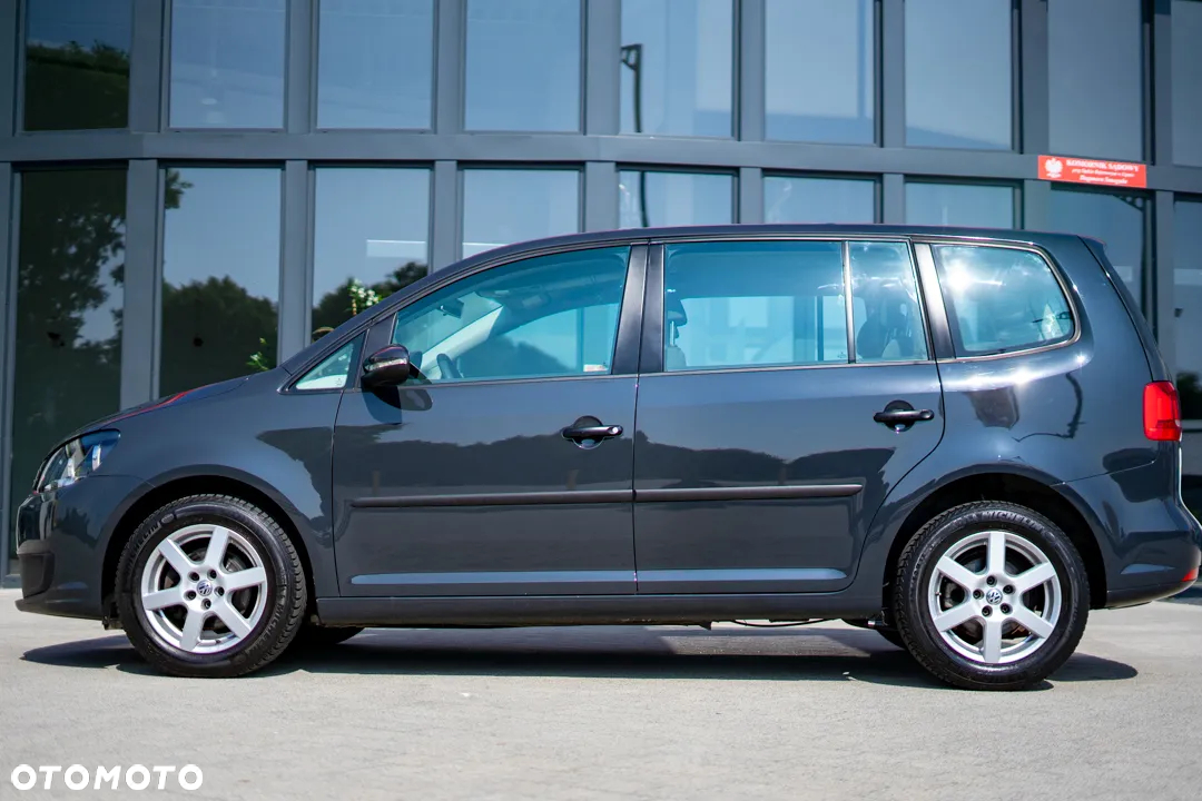 Volkswagen Touran 1.2 TSI BlueMot Trendline - 6