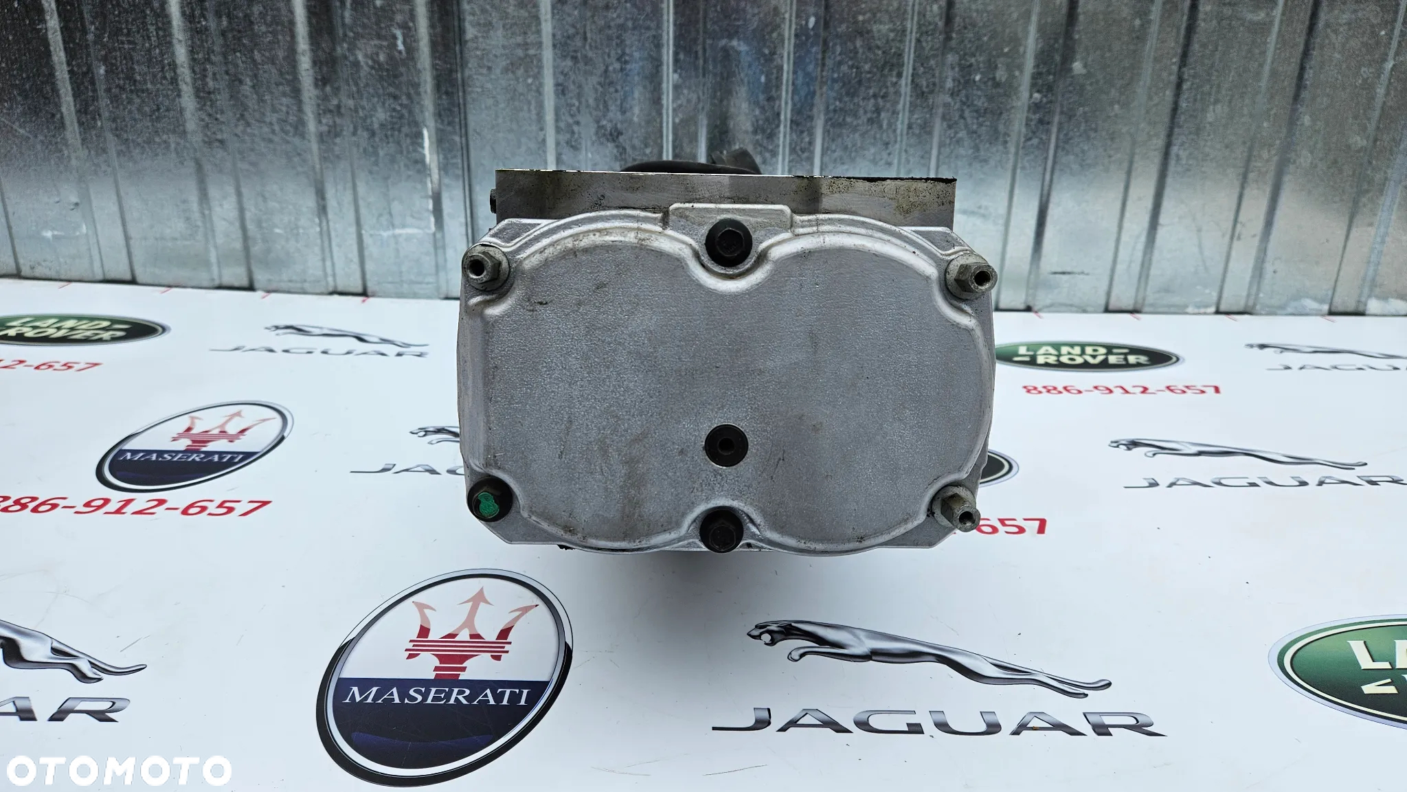 Jaguar Xj 351 2010-2015 5.0 SC 510KM 508PS Kompresor silnika Śruba  9W83-6F0666-FA - 8