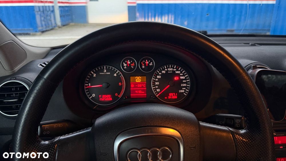 Audi A3 Sportback - 12