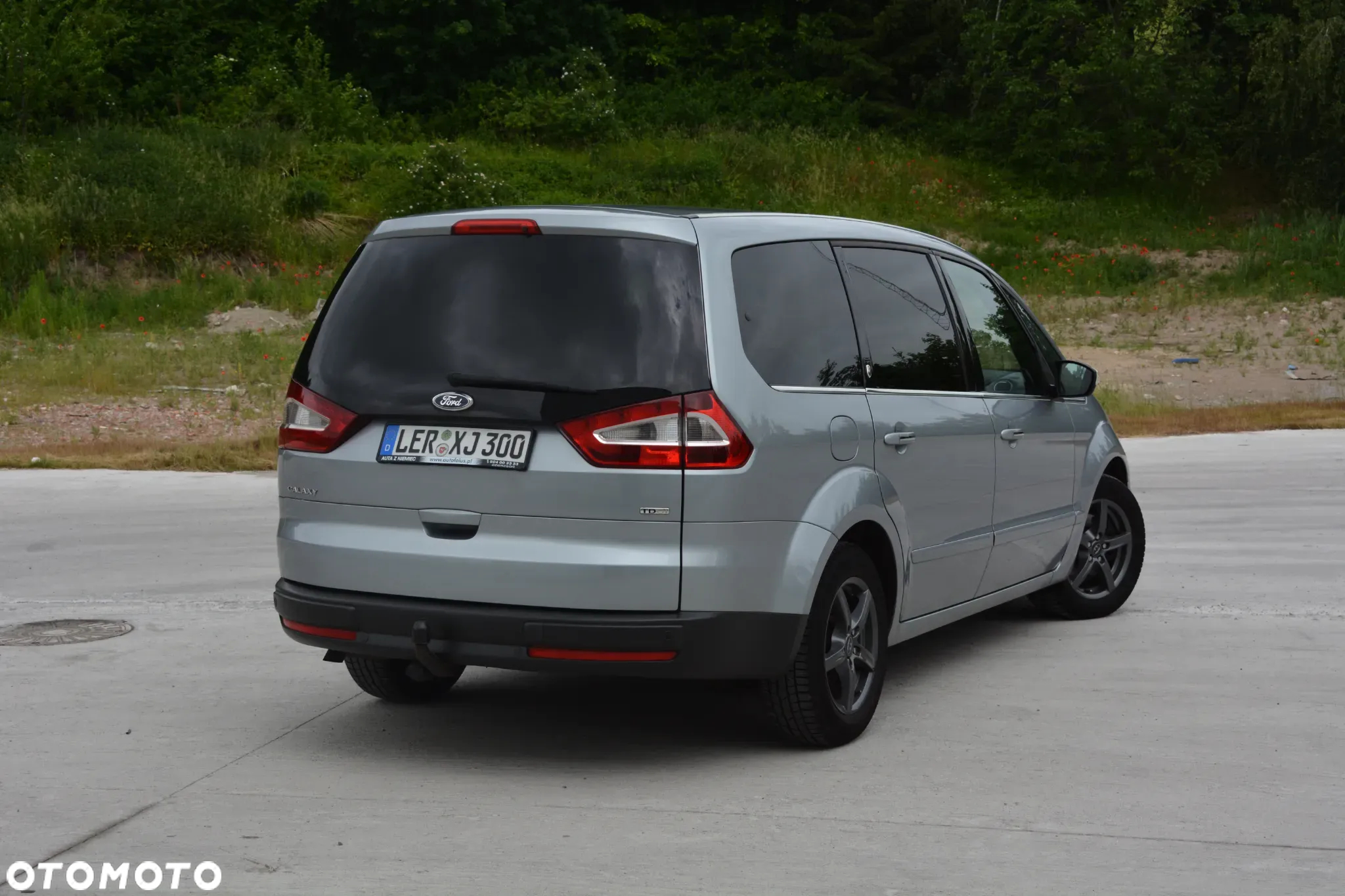 Ford Galaxy - 10