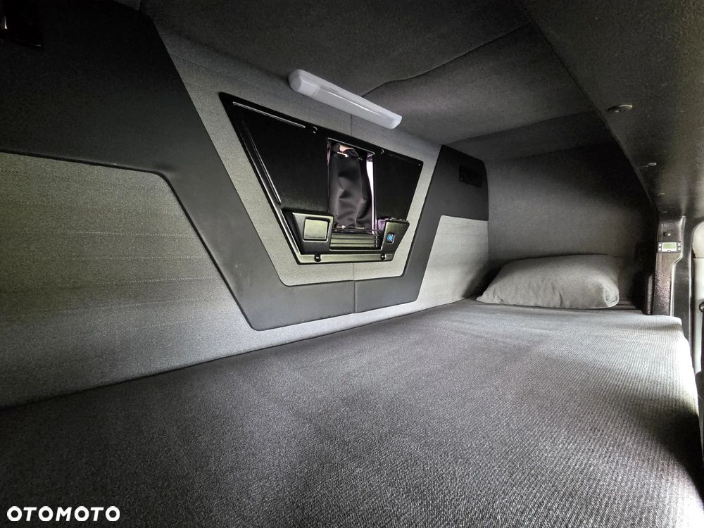 Iveco Daily - 24