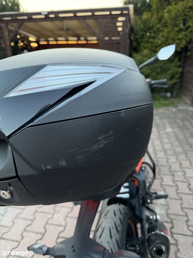 KTM Duke 125 - 9