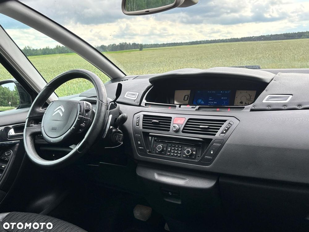 Citroën C4 Picasso 1.6 e-HDi FAP EGS6 Exclusive - 30