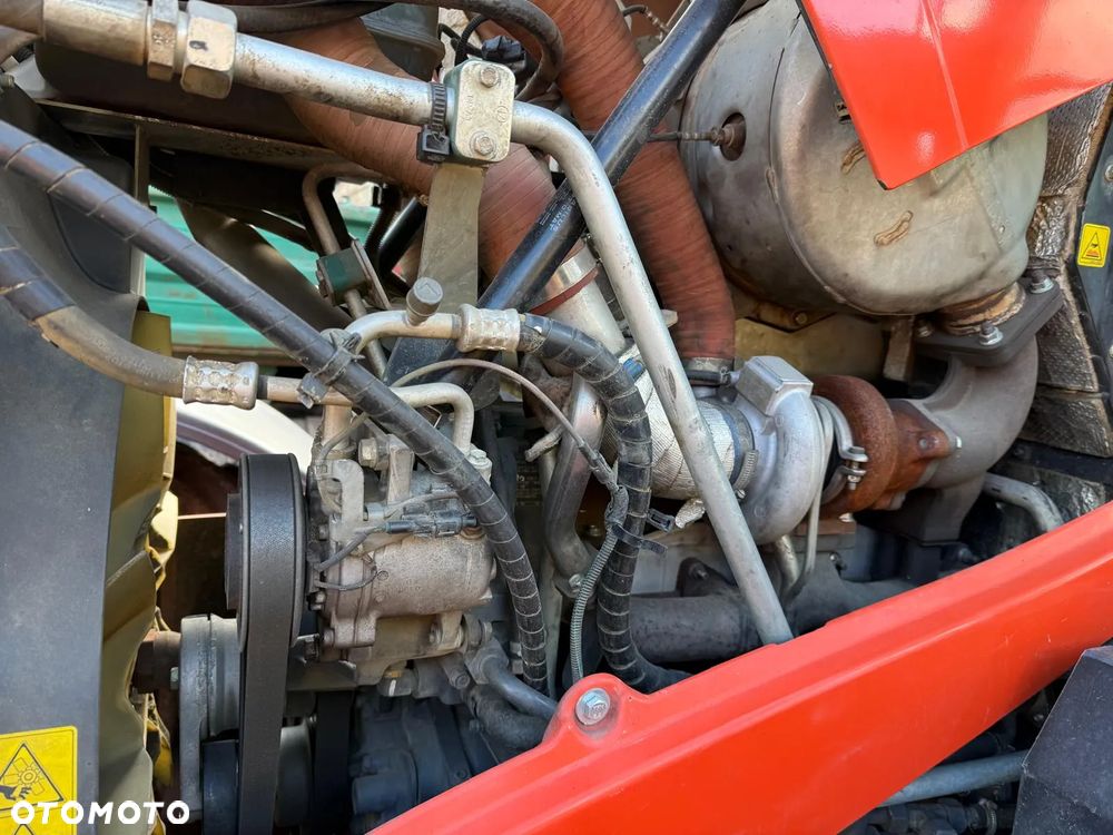 Kubota Ciągnik rolniczy Traktor Kubota M7151 PREMIUM 2017 ROK_Amortyzowana oś,Klima,TUZ,Zaczepy - 28