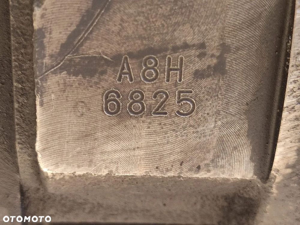 Pompa hydrauliczna główna AP2D28 Rexroth 14633898 Volvo EC 55 - 13