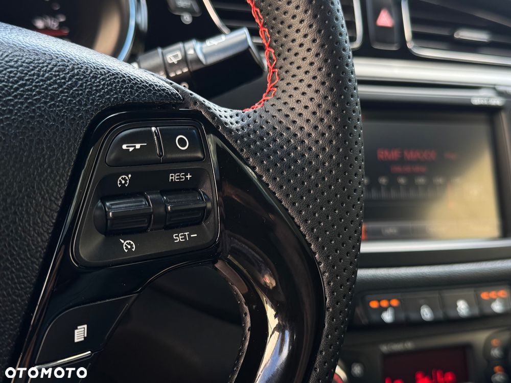 Kia ProCeed 1.6 T-GDI GT-Challenge - 18