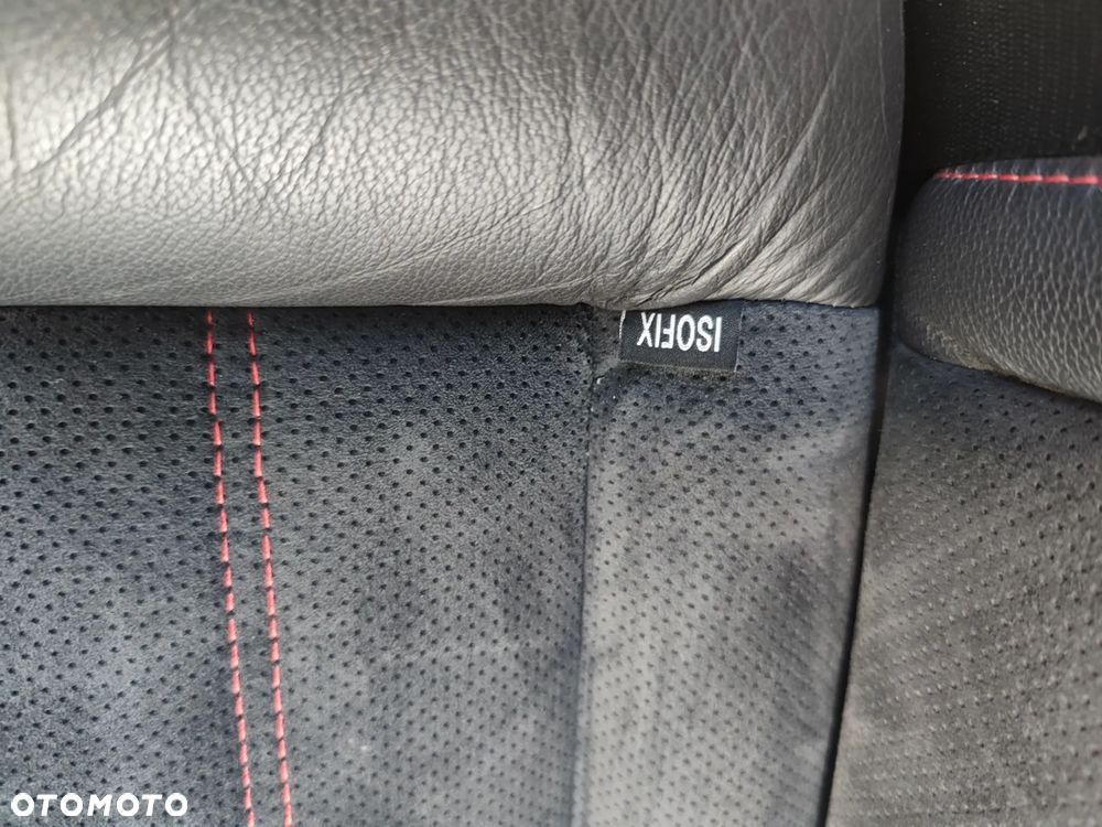 Ford Mondeo 2.2 TDCi Titanium S - 18