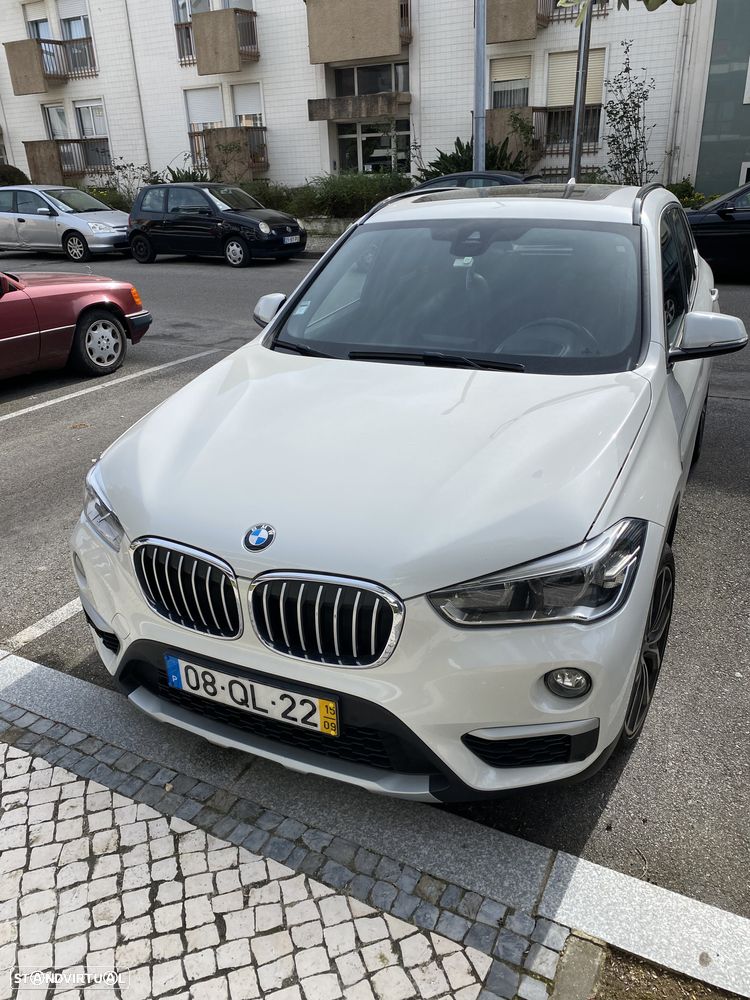 BMW X1 18 d sDrive Auto Pack M - 1