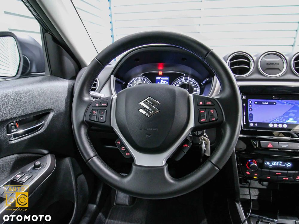 Suzuki Vitara 1.4 Boosterjet SHVS Premium 2WD - 24