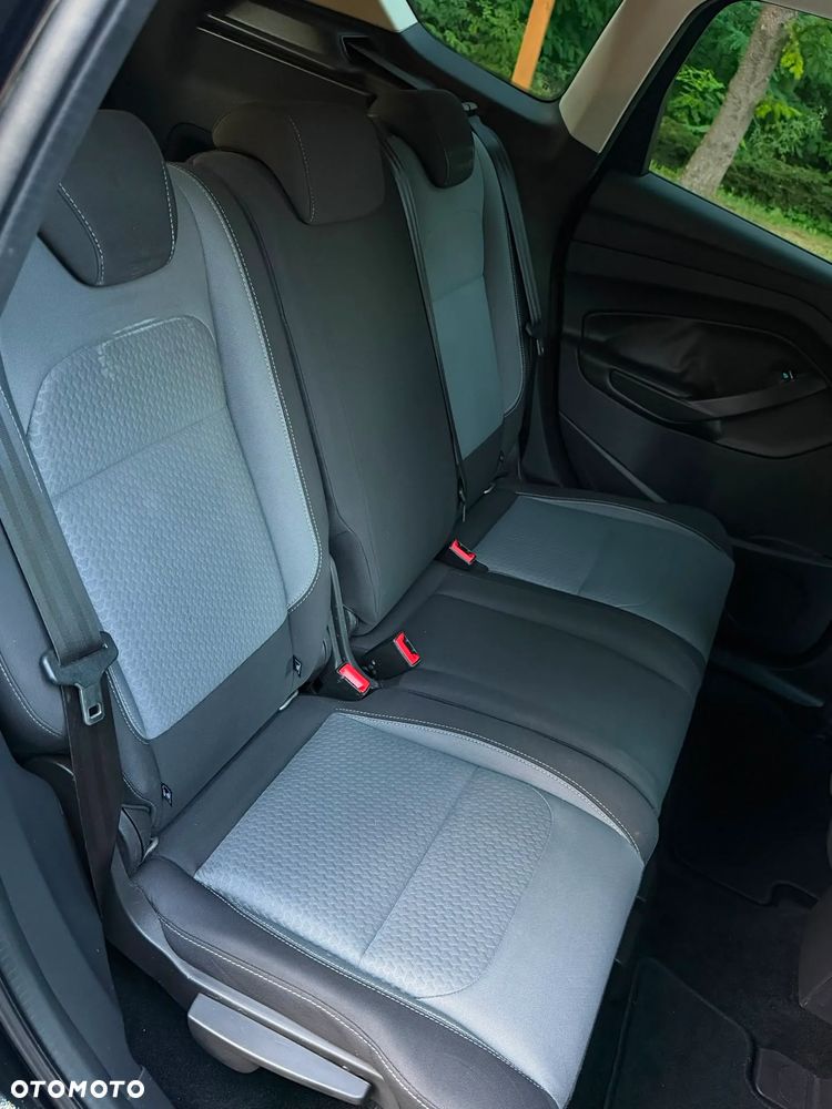 Ford Kuga 2.0 TDCi 4x4 Titanium - 18