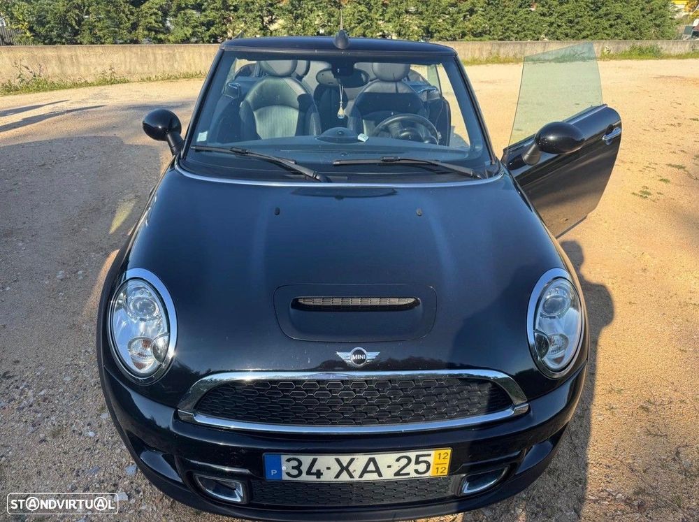 MINI Cabrio Cooper SD - 4