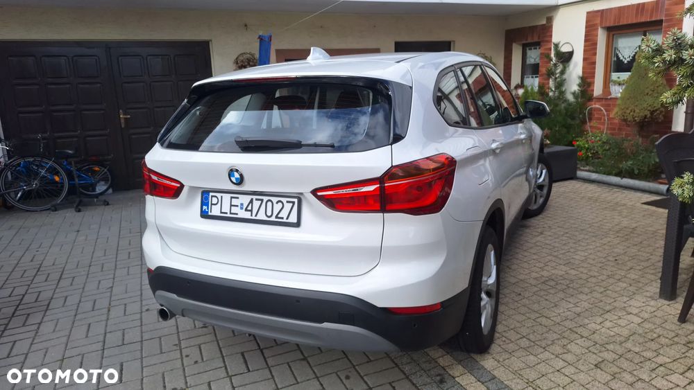 BMW X1 sDrive18d Advantage - 3
