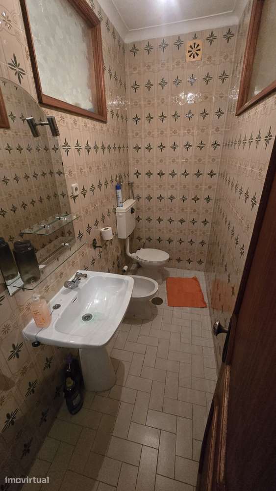 Quarto com Varanda e Muita Luz – Rio Tinto (A 12 min. da Asprela) - Grande imagem: 5/7