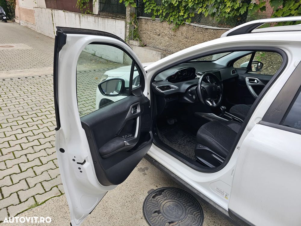 Peugeot 2008 - 18