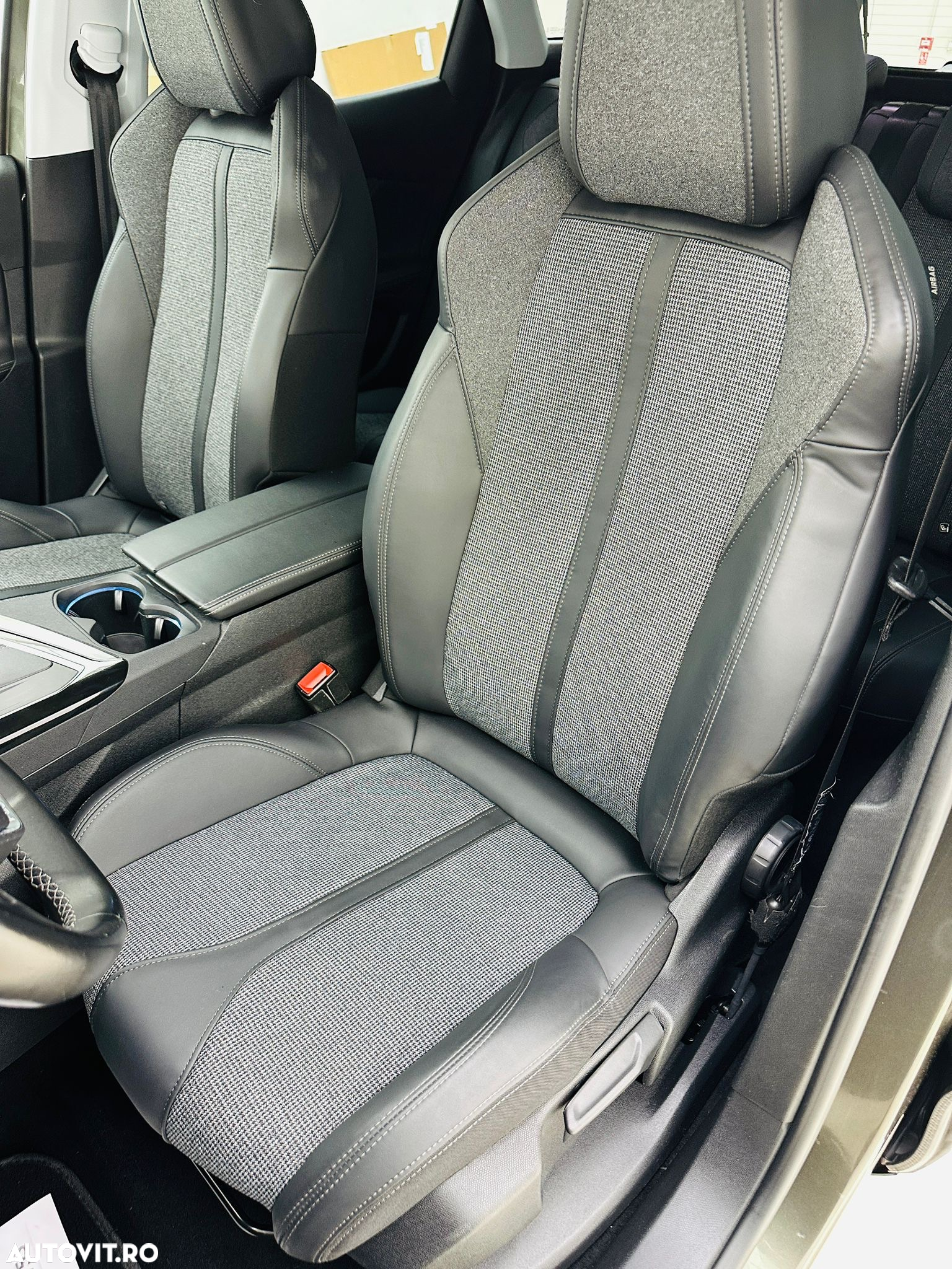 Peugeot 3008 - 18