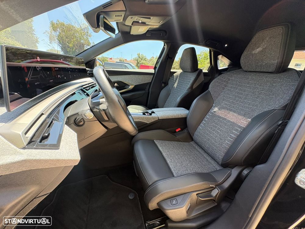 Peugeot 3008 1.2 Hybrid Active Pack e-DCS6 - 34