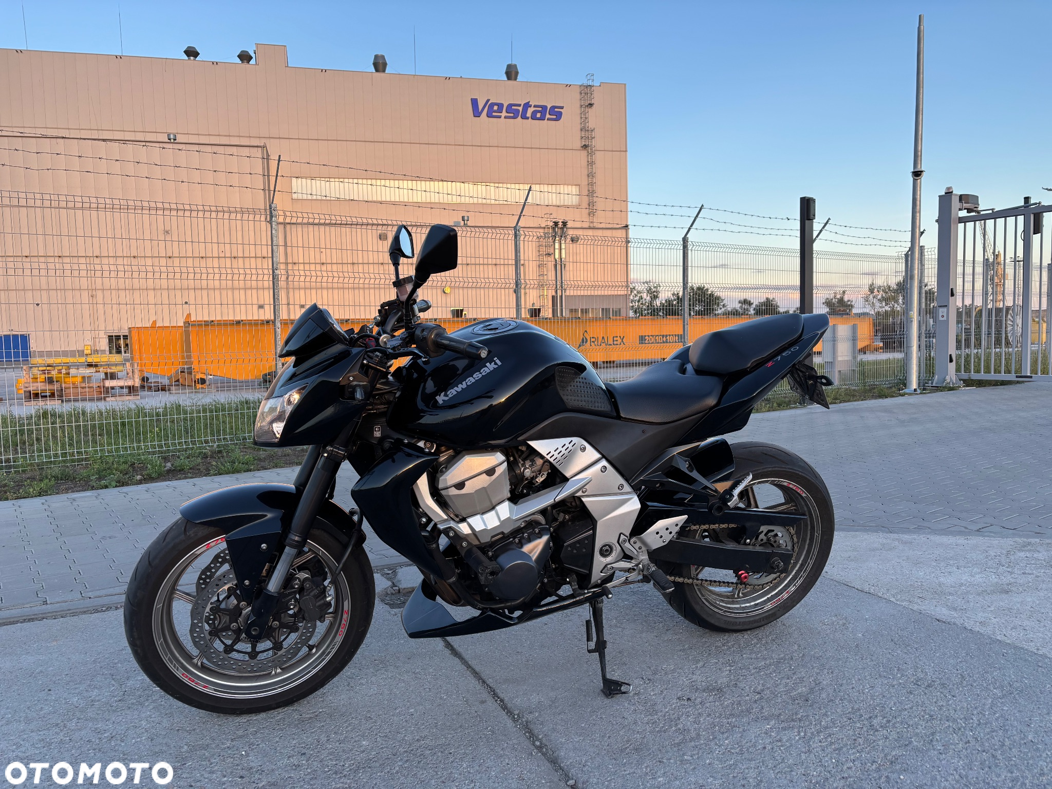 Kawasaki Z - 4