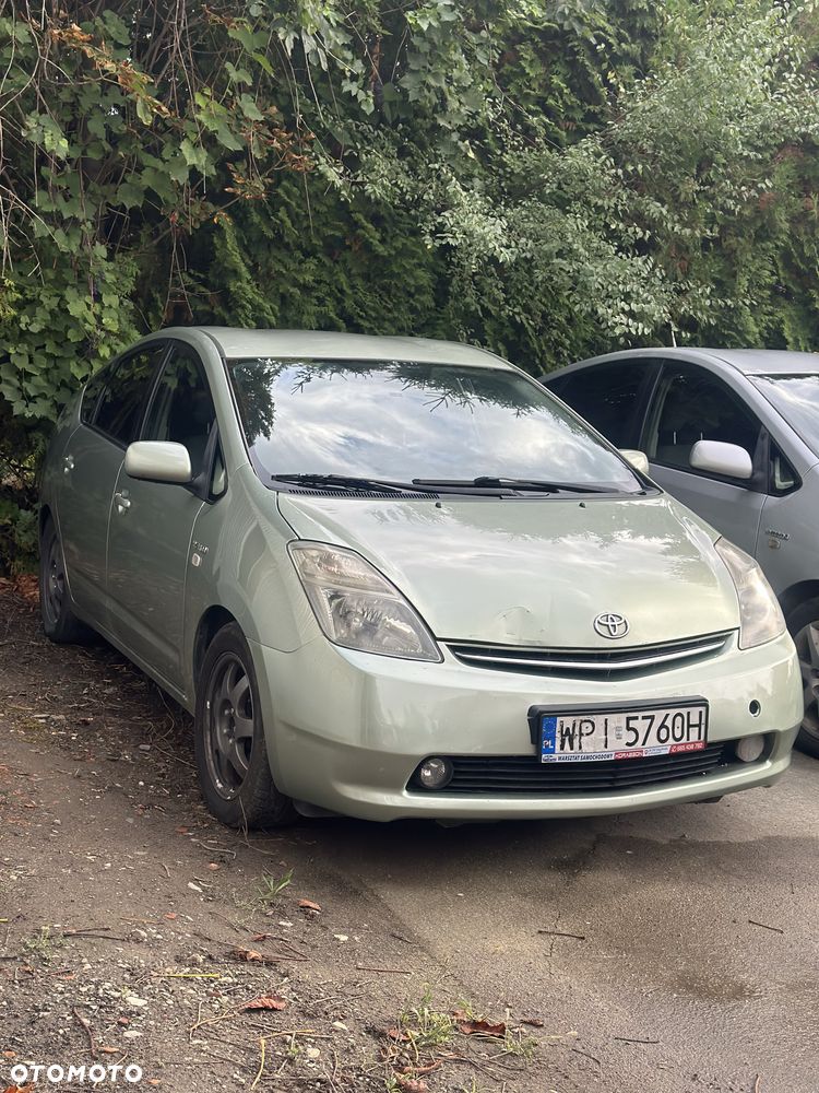 Toyota Prius - 6