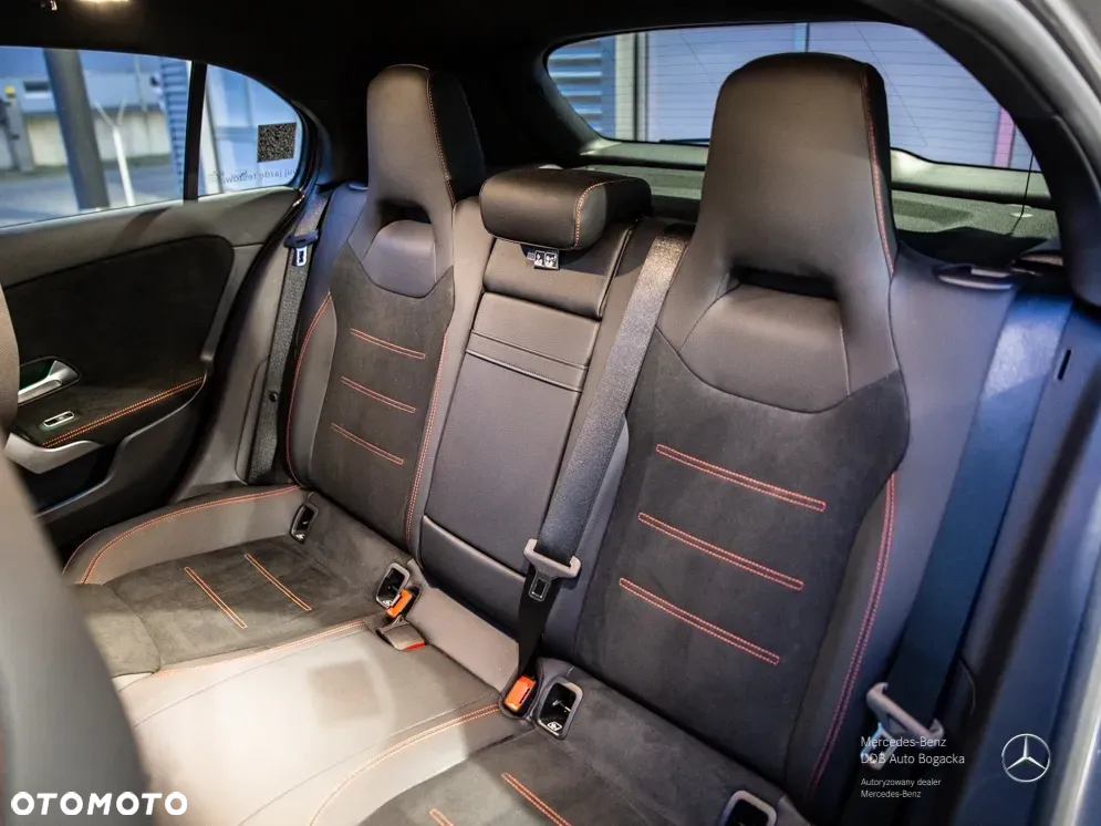 Mercedes-Benz Klasa A 250 e PHEV AMG Line 8G-DCT - 9
