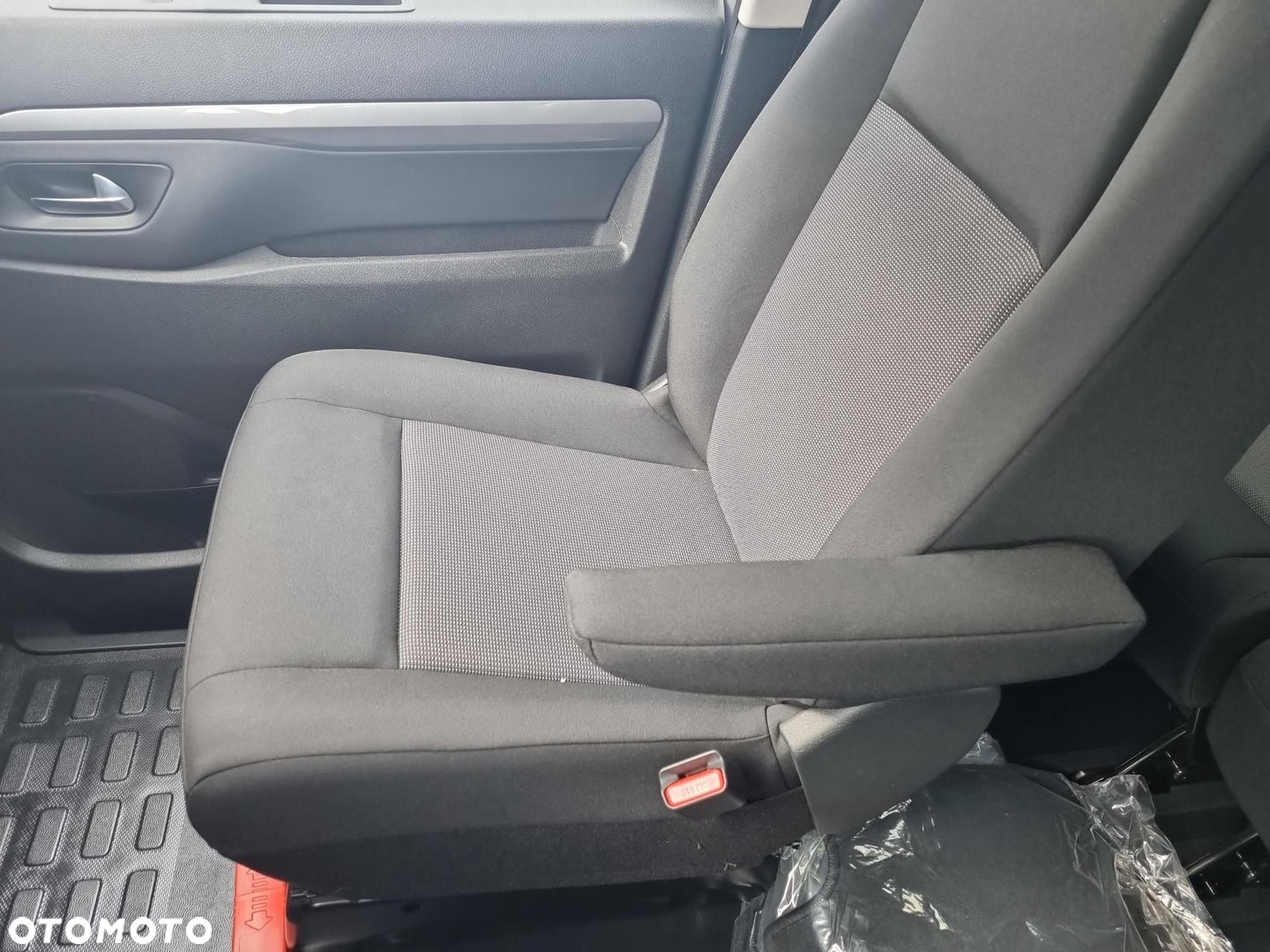 Toyota Proace Verso 2.0 D4-D Long Business - 17