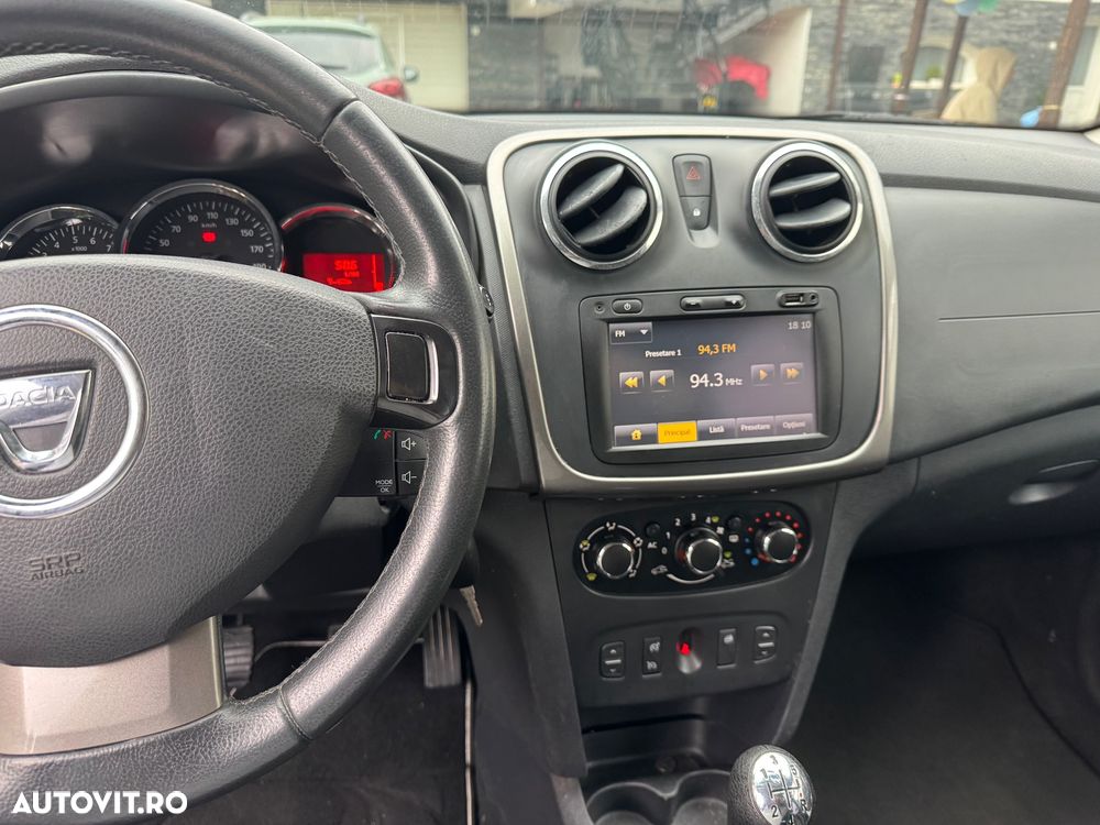 Dacia Logan TCe 90 S&S Stepway Celebration - 18