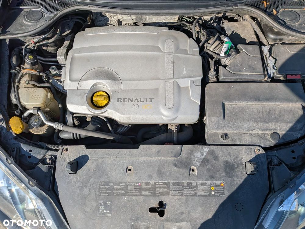 Renault Laguna 2.0 DCi FAP GT - 20