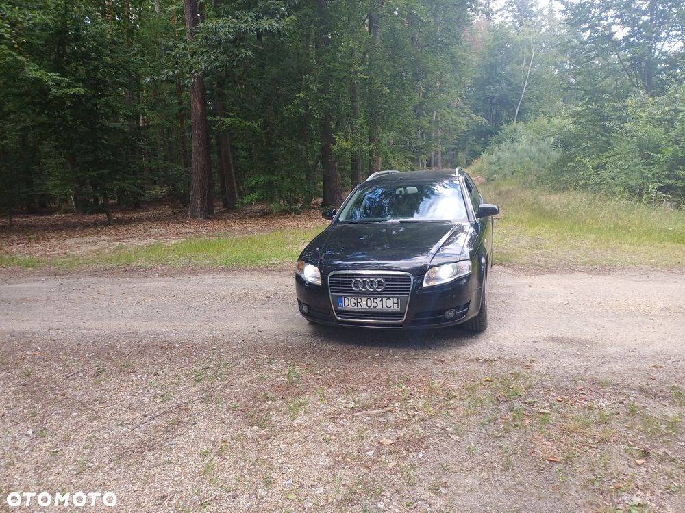 Audi A4 Avant - 4