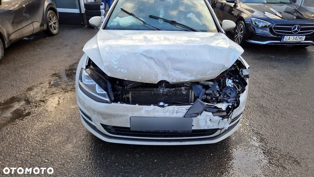 Volkswagen Golf 1.6 TDI BMT Comfortline - 5