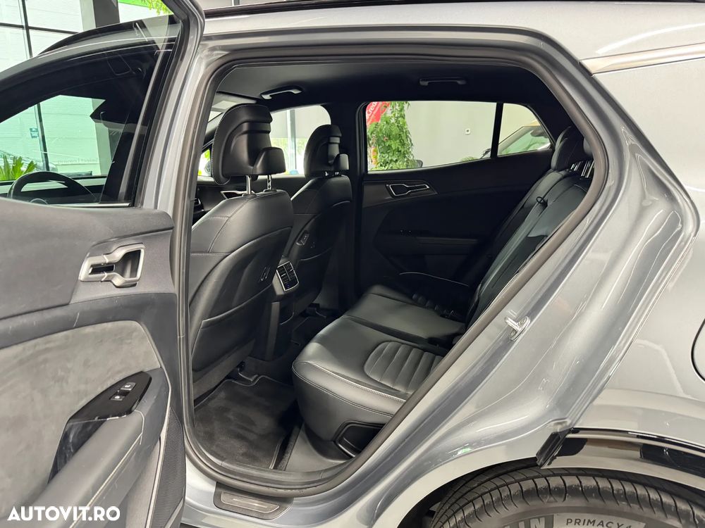 Kia Sportage 1.6 T-GDI PHEV 6AT 4x4 GT Line - 10