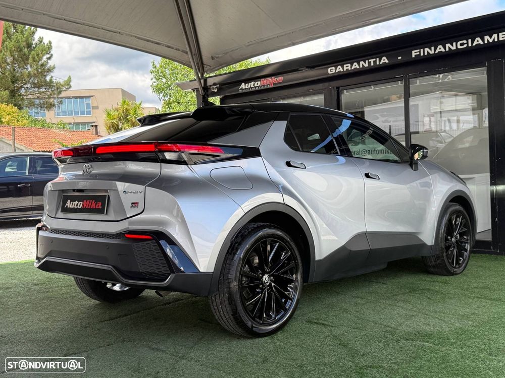 Toyota C-HR - 14
