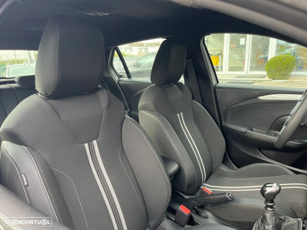 Opel Corsa 1.2 T GS - 22