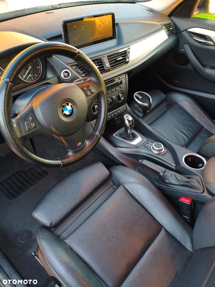 BMW X1 - 15