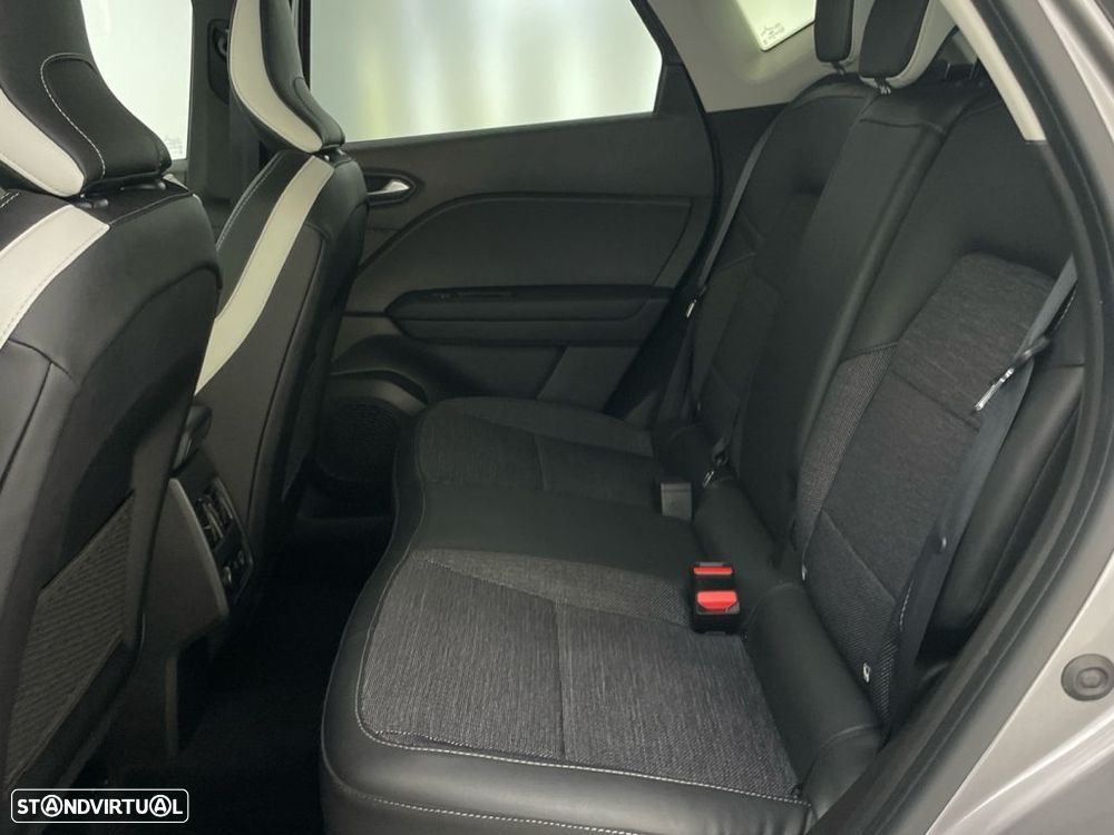 Renault Captur 1.0 TCe Techno - 12