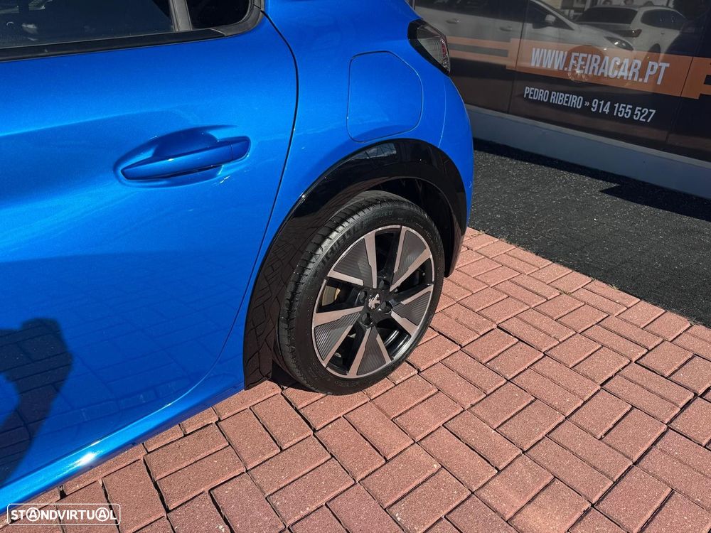 Peugeot e-208 50 kWh GT Pack - 8