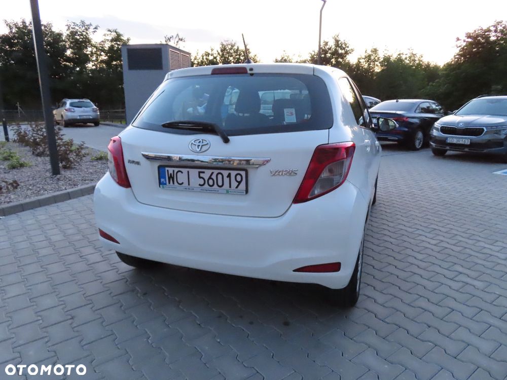 Toyota Yaris 1.4 D-4D Life - 11